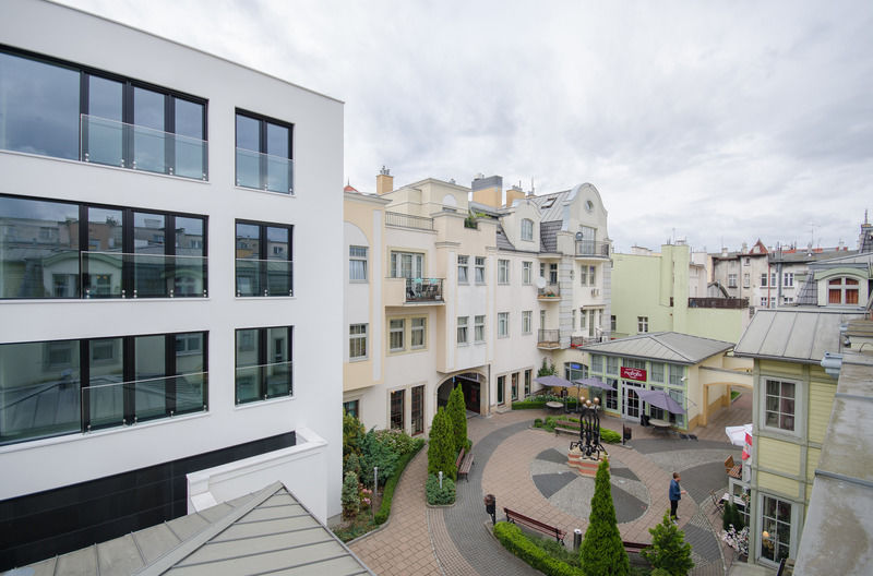 Dom & House - Apartments Port Monte Cassino 소포트 외부 사진