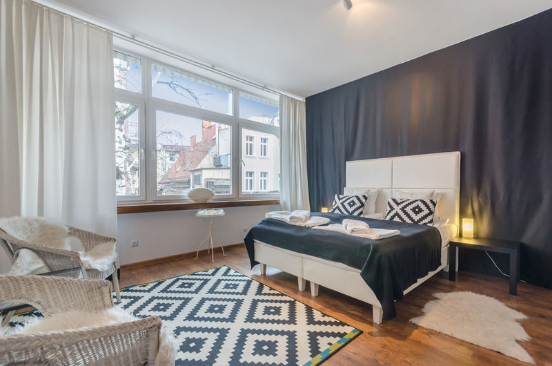 Dom & House - Apartments Port Monte Cassino 소포트 외부 사진